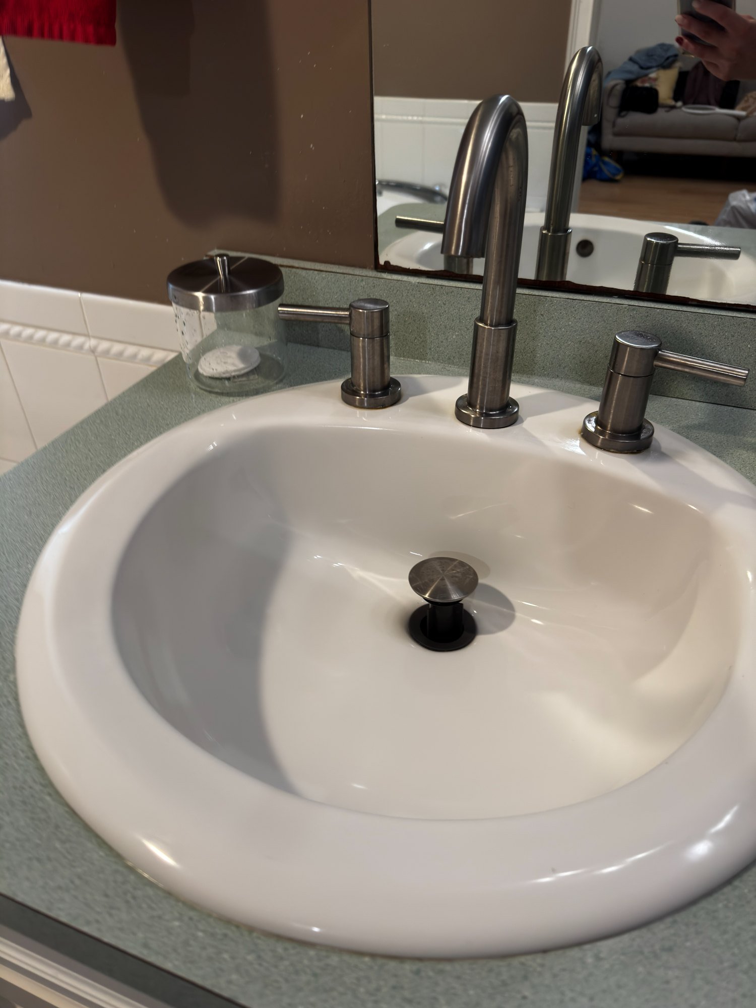 Sink cleaning result in MetroWest, Massachusetts